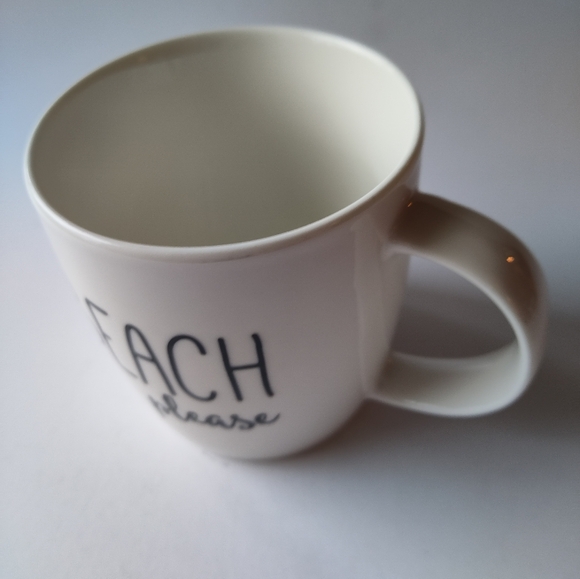 Beach Please Mug - Picture 2 of 4